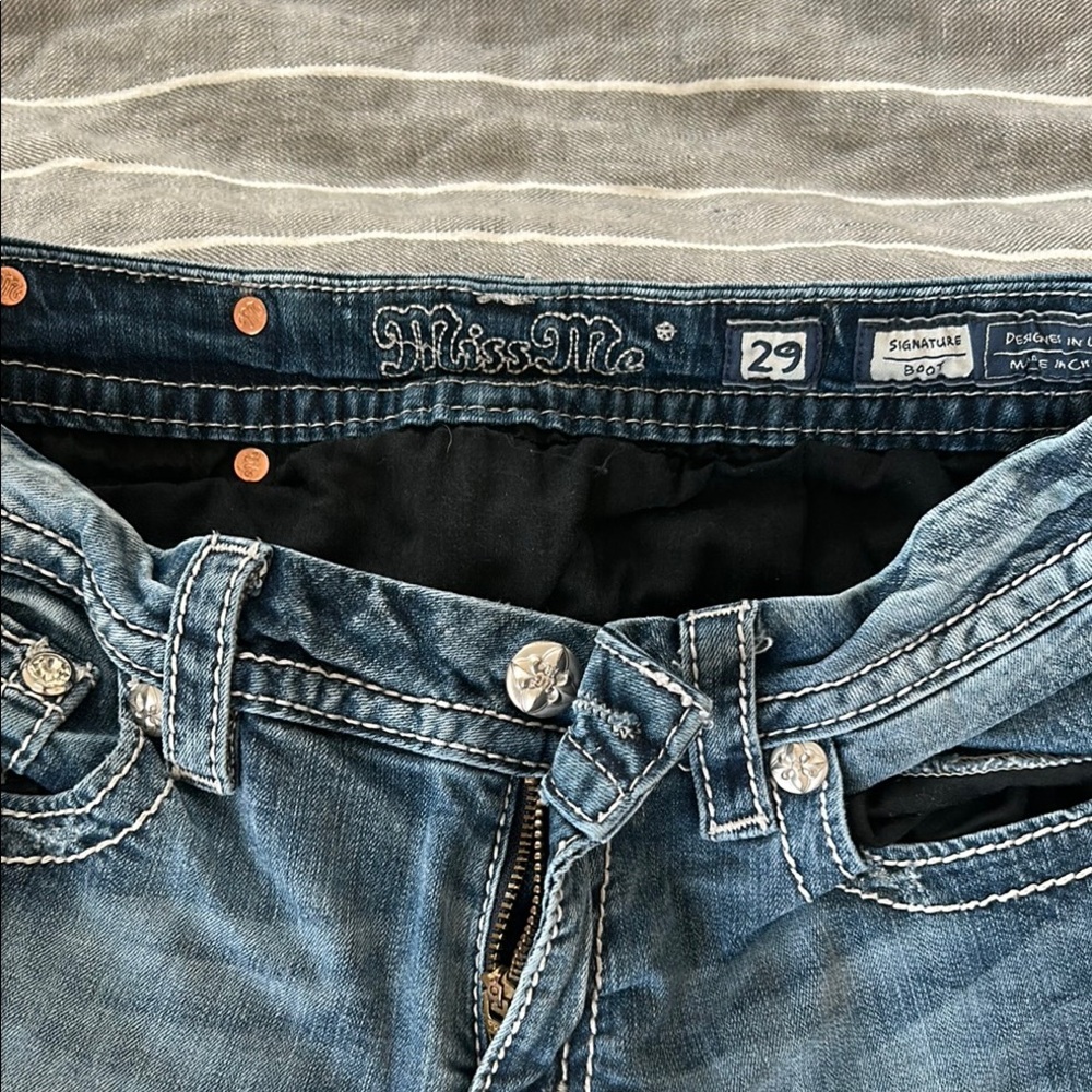 Miss Me Blue Women’s Jeans